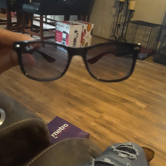 Teen Raybans - Picture 4 of 6